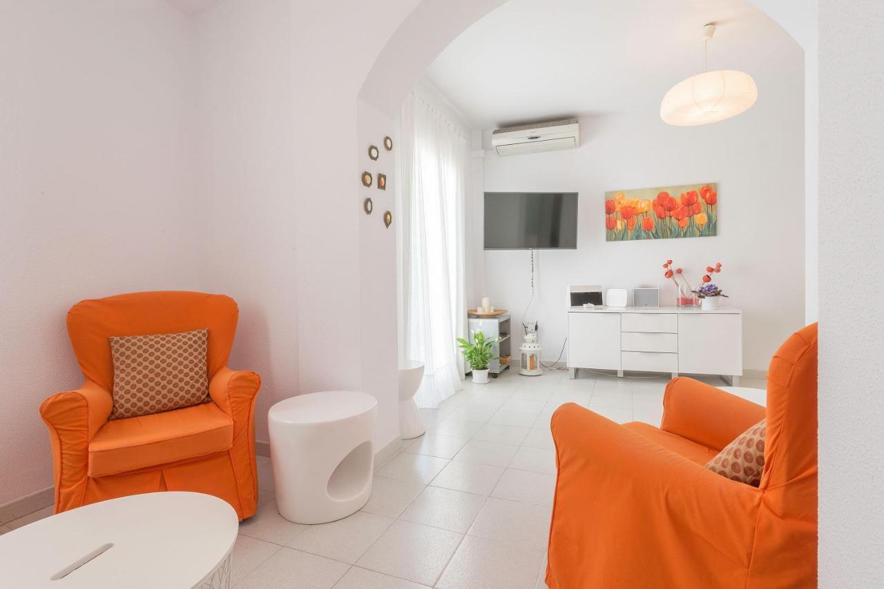 Bateles Apartment *